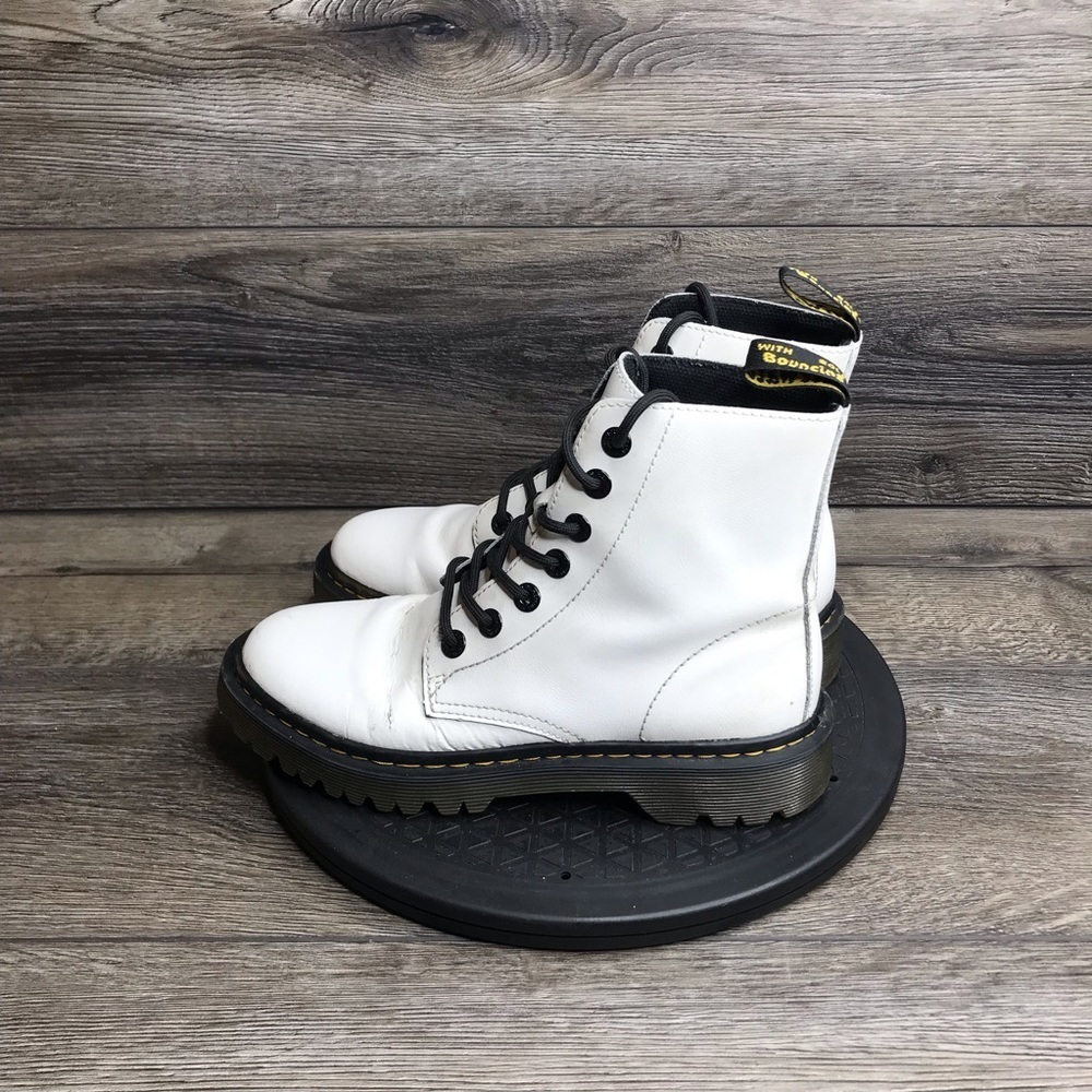 White Doc Martens Zippered Platform Jadon Boots women’s size 7